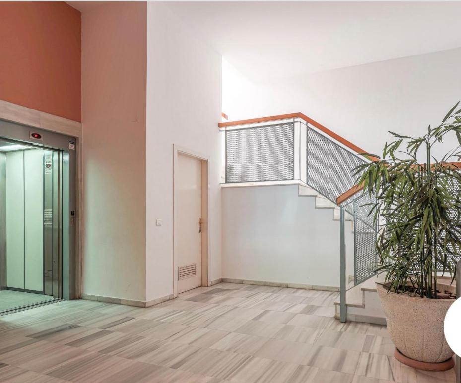 Exclusivo Duplex Con Terraza En Sevilla Kültér fotó